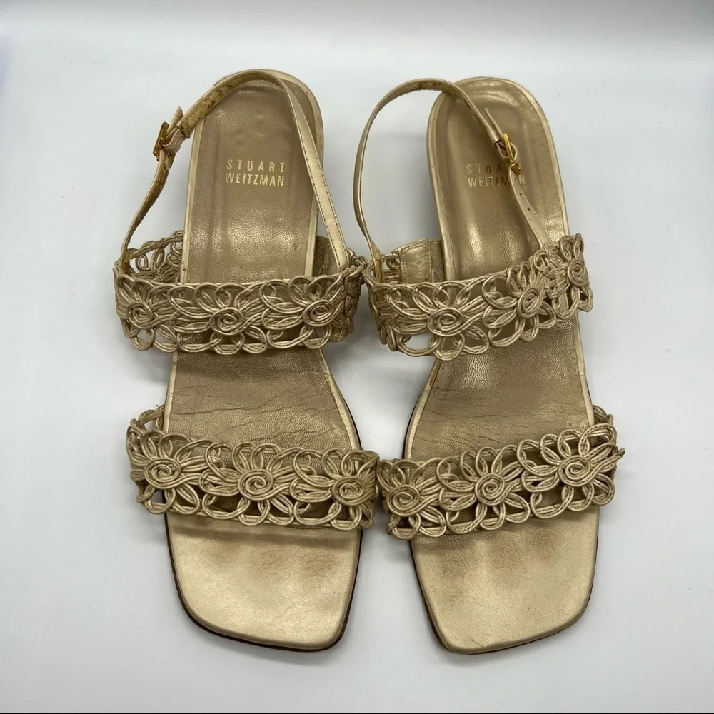 Stuart Weitzman Vintage Cream Square Toe Sandals - Picture 3 of 10